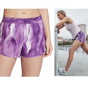 CALIA by Carrie Underwood | Swift Short- Stretch Woven Performance